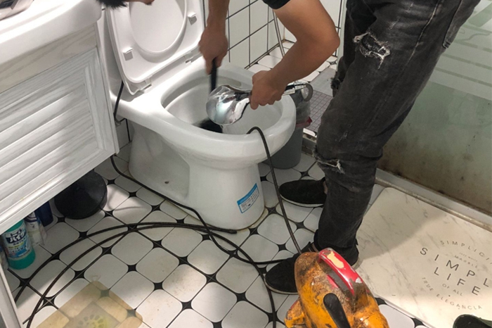 柴桥马桶经常堵塞竟是因为它们,别因方便惹来大麻烦